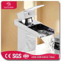 grifo del fregadero del baño de la cascada grifo del lavabo del lavabo de la alta calidad grifo cuadrado del lavabo del cuarto de baño